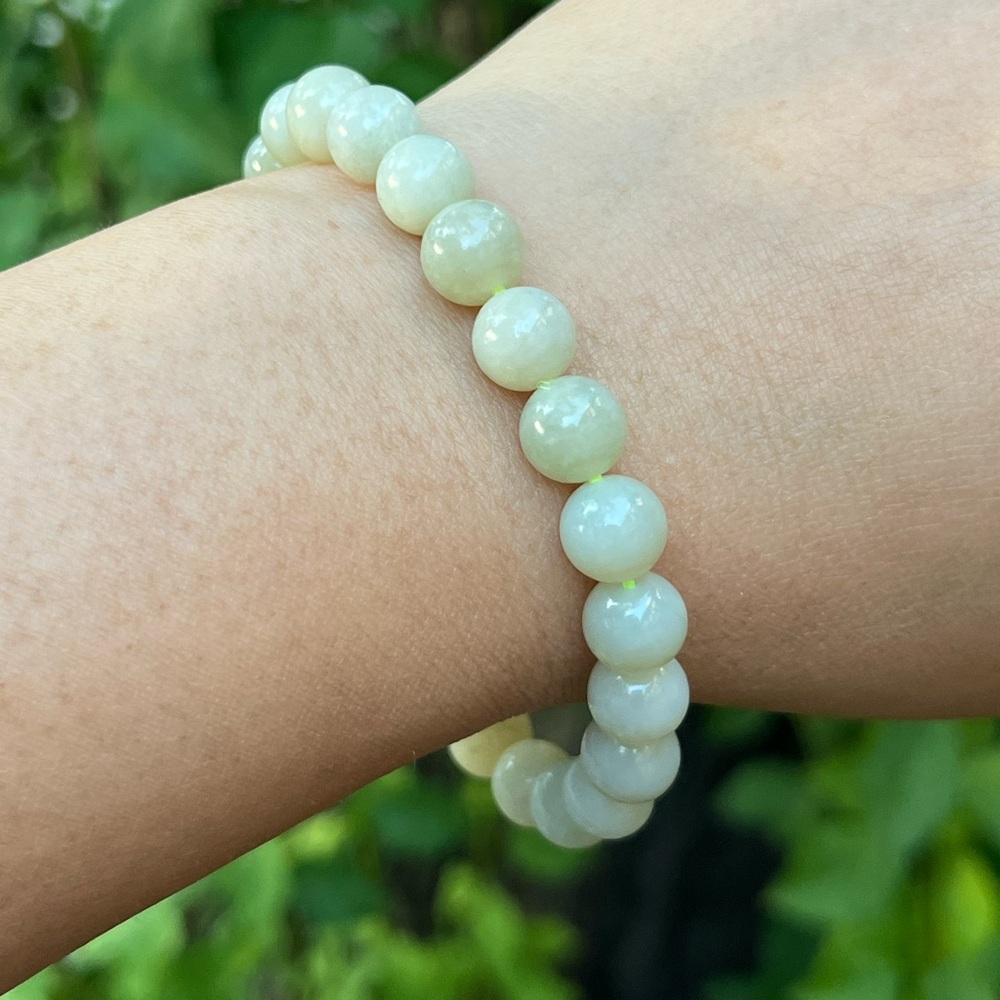 8mm‎ dainty stretchable hetian jade bracelet